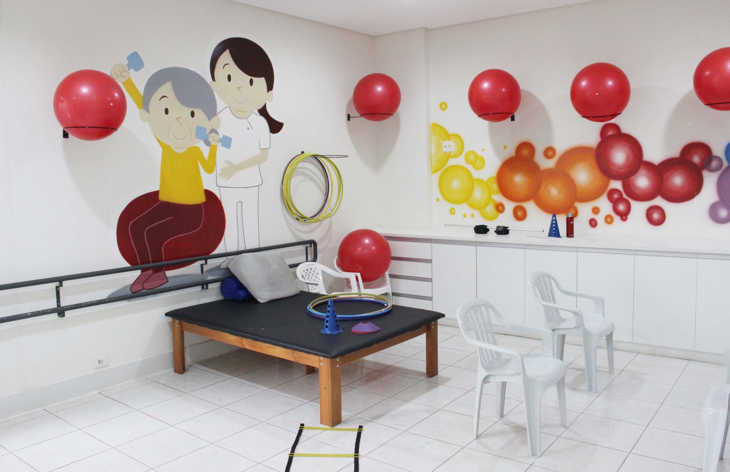 ilpi-de-repousos-garden-ville-sala-de-fisioterapia